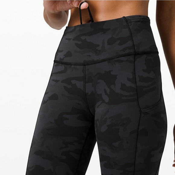 NWOT Fast & Free High-Rise Tight 28” Non-Reflectiv - Picture 2 of 9